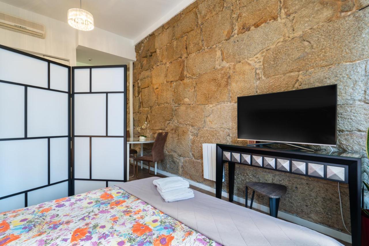 Central Cozy Star 1 Balcony Ac Near Merto 포르투 외부 사진