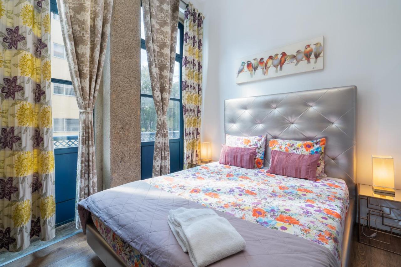 Central Cozy Star 1 Balcony Ac Near Merto 포르투 외부 사진