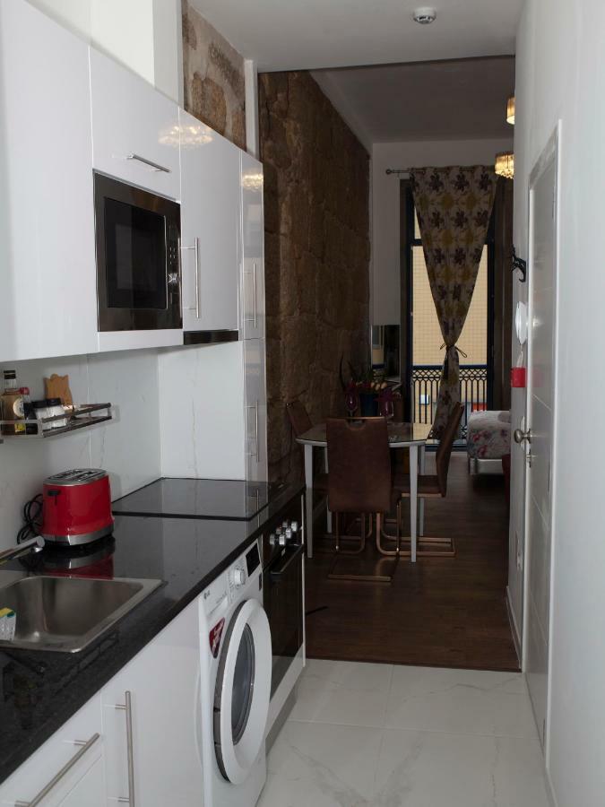 Central Cozy Star 1 Balcony Ac Near Merto 포르투 외부 사진